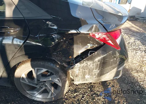 2025 Hyundai Elantra Sel Sport z USA, uszkodzony, nr VIN KMHLM4DG1SU054401